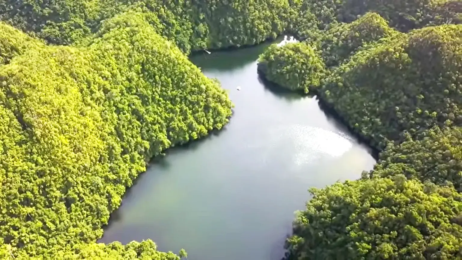 Poneas Lake & San Benito 4 Island Escape — photo 1 of 1
